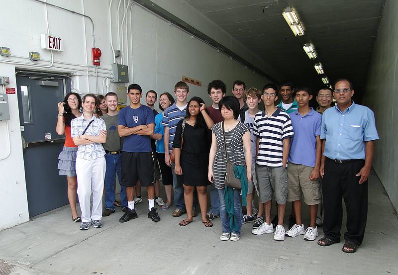 File:Students01.jpg