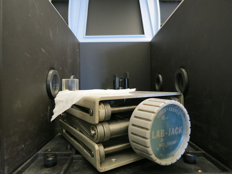 File:Benchm longitudinal PbF2 left.jpg