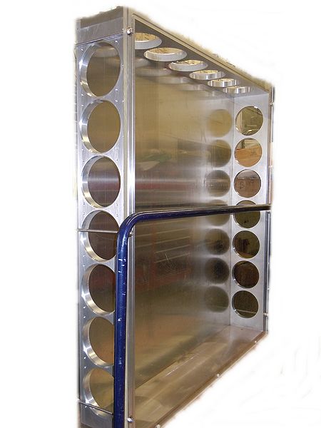 File:AerogelBox CUA.jpg